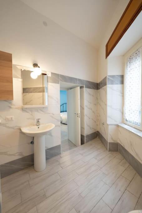 Fiammetta By Dimora Apartment Naples Luaran gambar